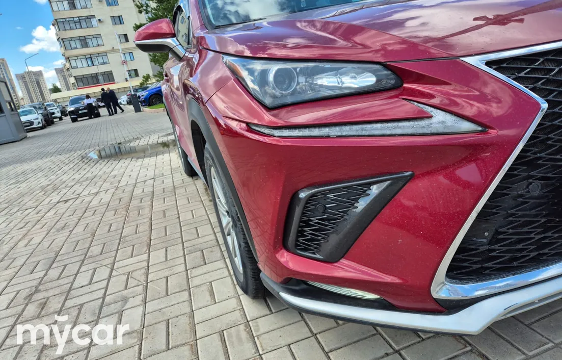 Lexus NX 2020