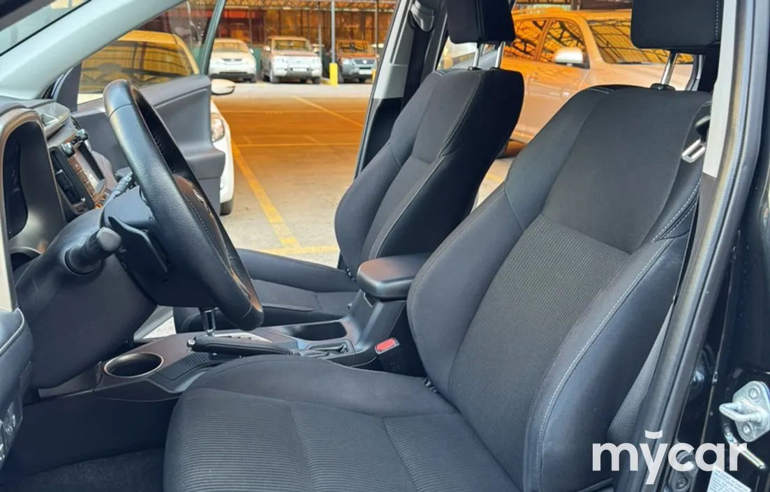 Toyota RAV4 2014