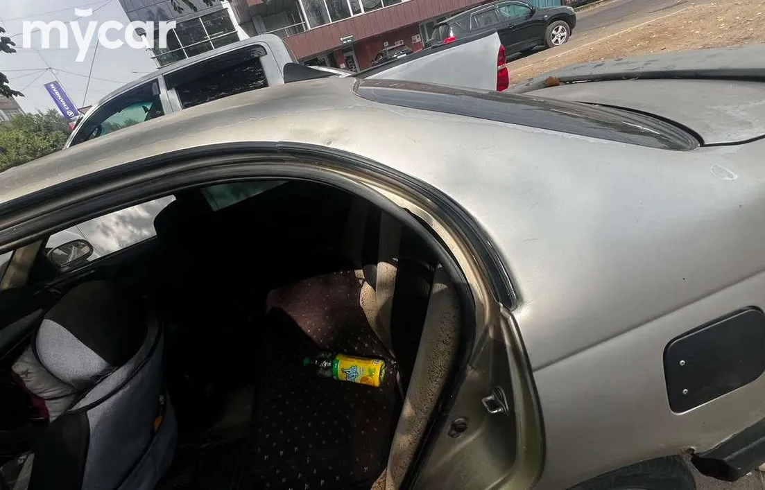 Toyota Carina 1993