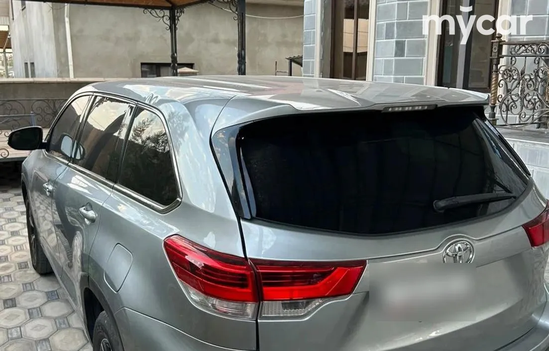 Toyota Highlander 2018