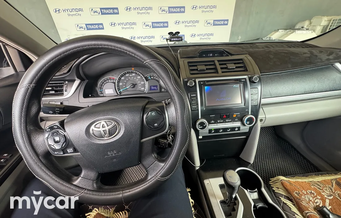 Toyota Camry 2014