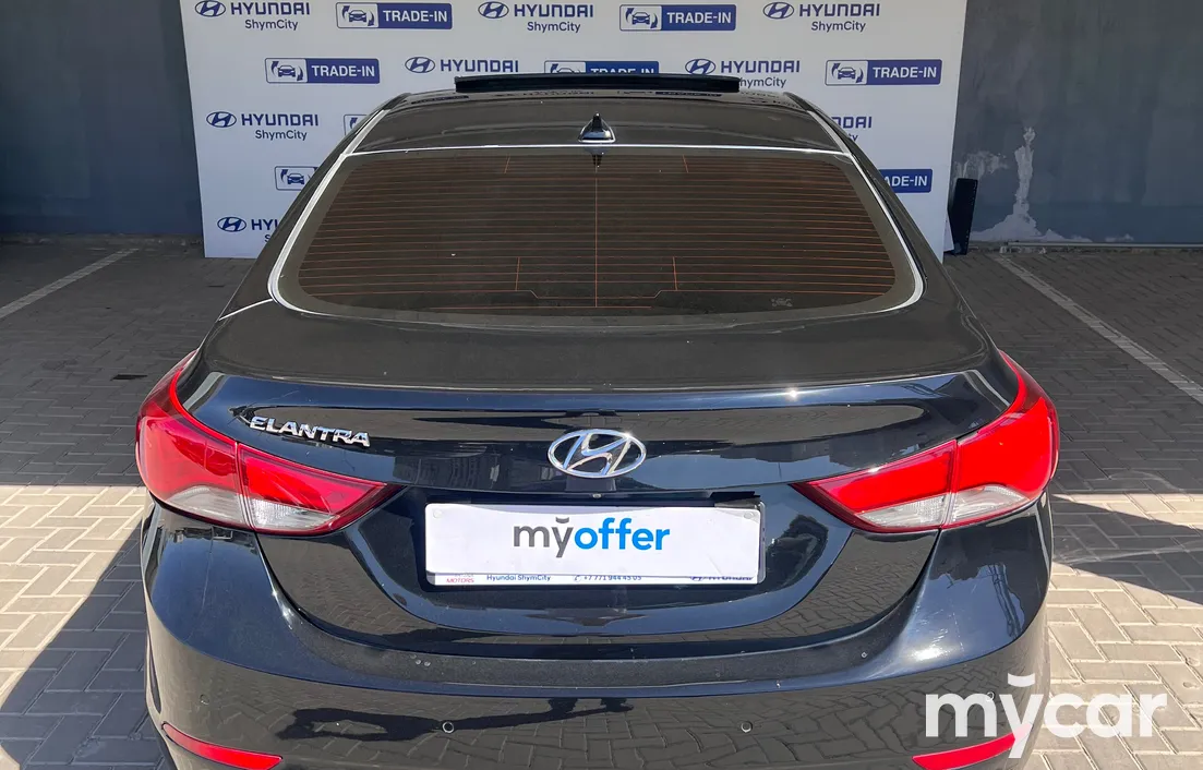 Hyundai Elantra 2015
