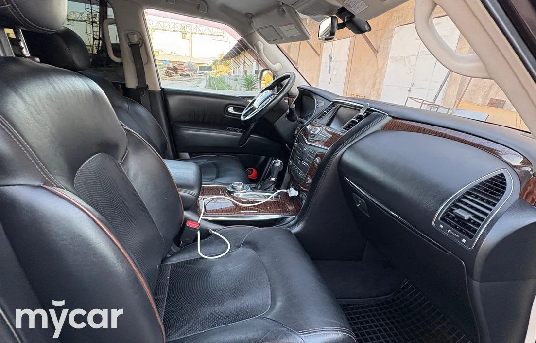 Nissan Patrol 2013