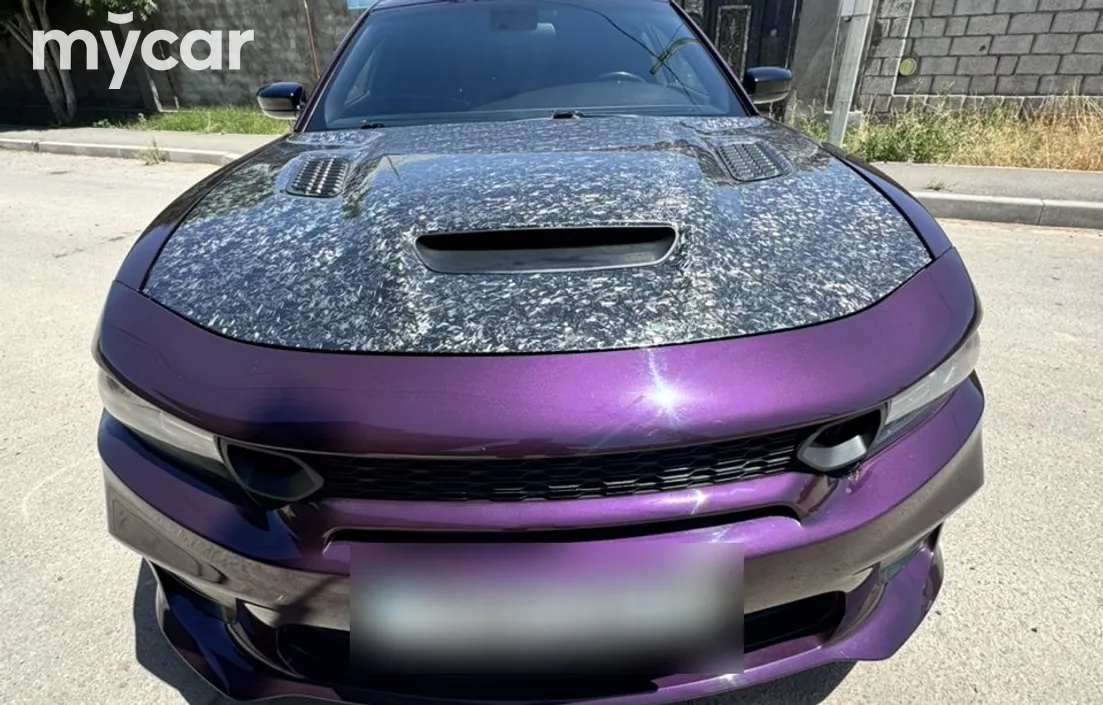 Dodge Charger 2020