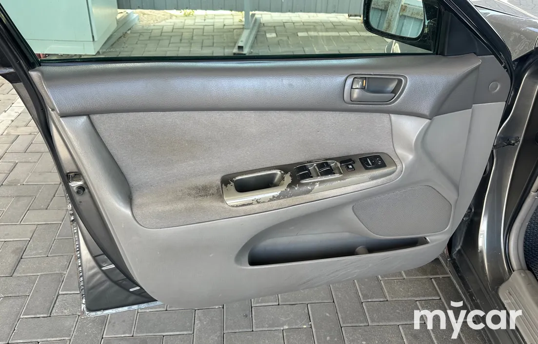 Toyota Camry 2003