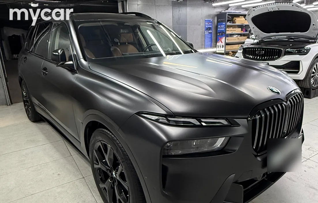 BMW X7 2024