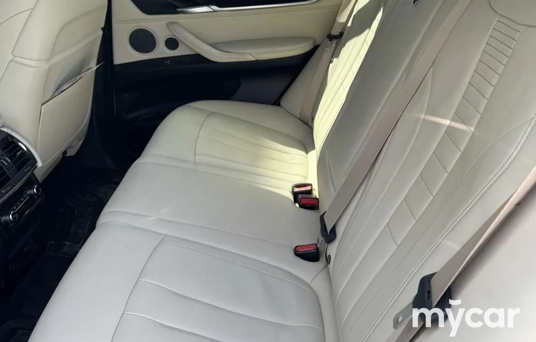 BMW X5 2016