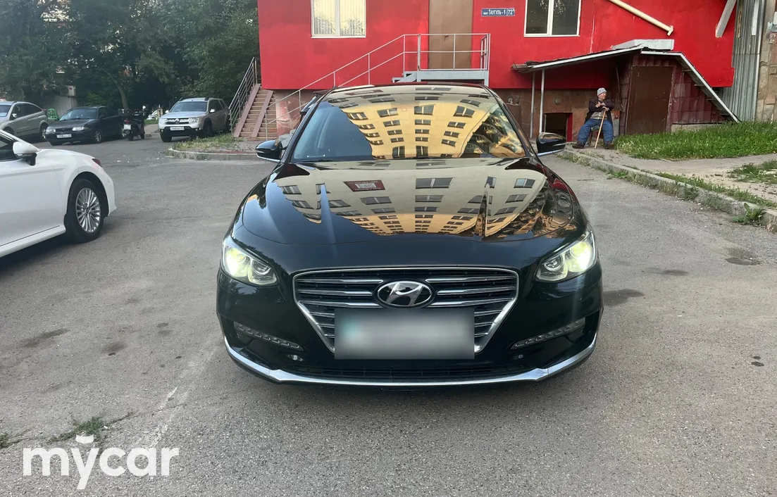 Hyundai Grandeur 2016