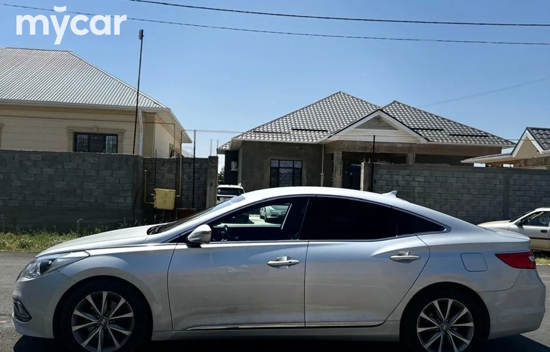 Hyundai Grandeur 2015