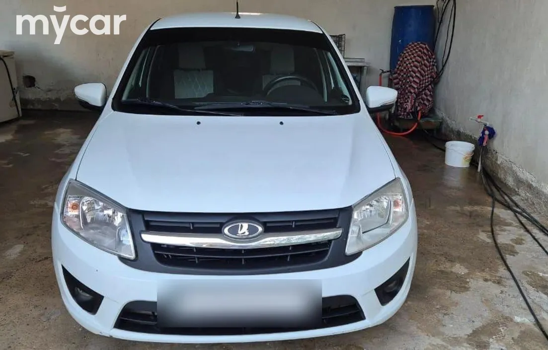 LADA Granta 2015