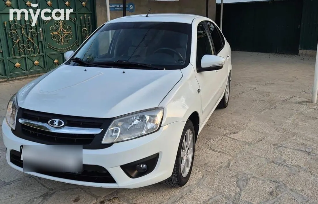 LADA Granta 2015