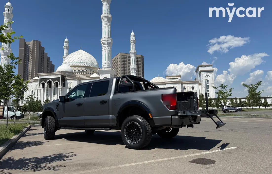Ford F-150 2023