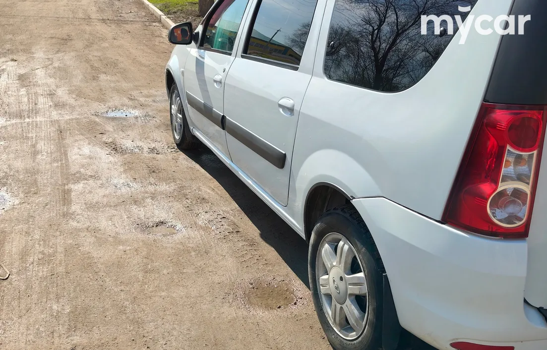 LADA Largus 2014