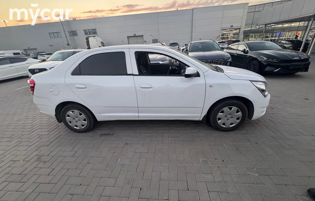 Chevrolet Cobalt 2023