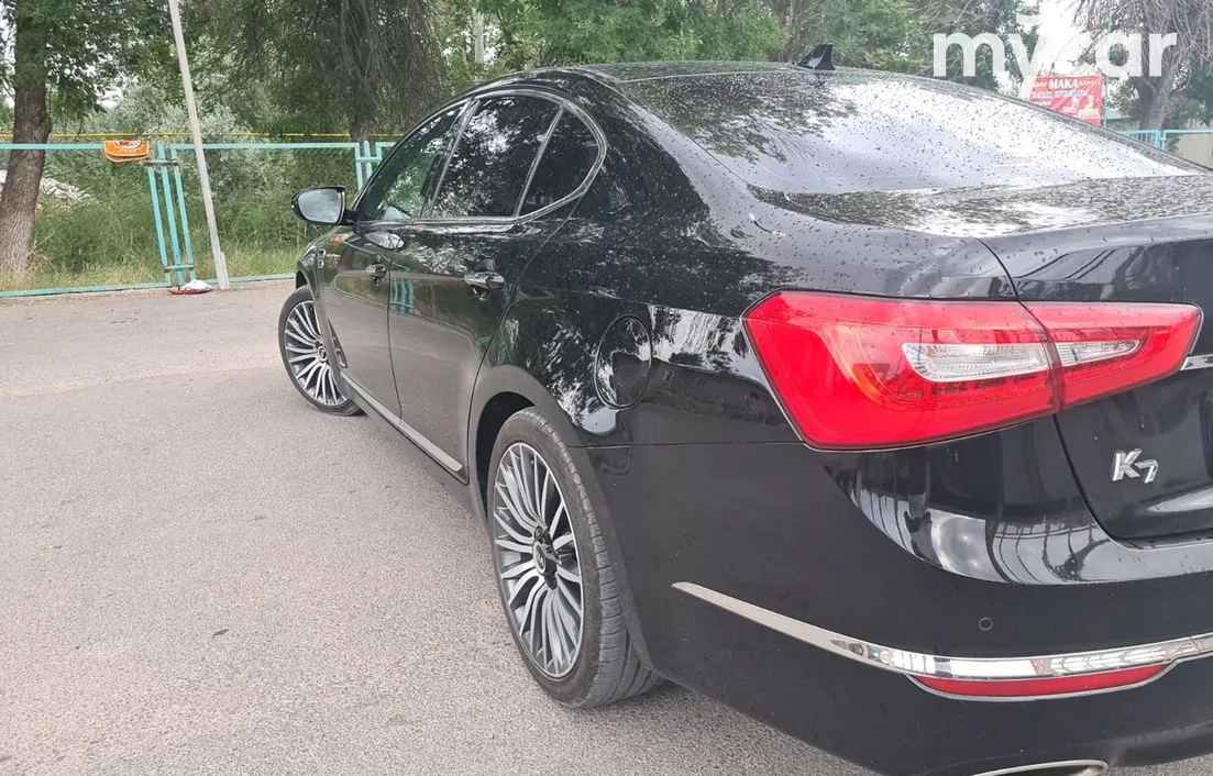 Kia K7 2013