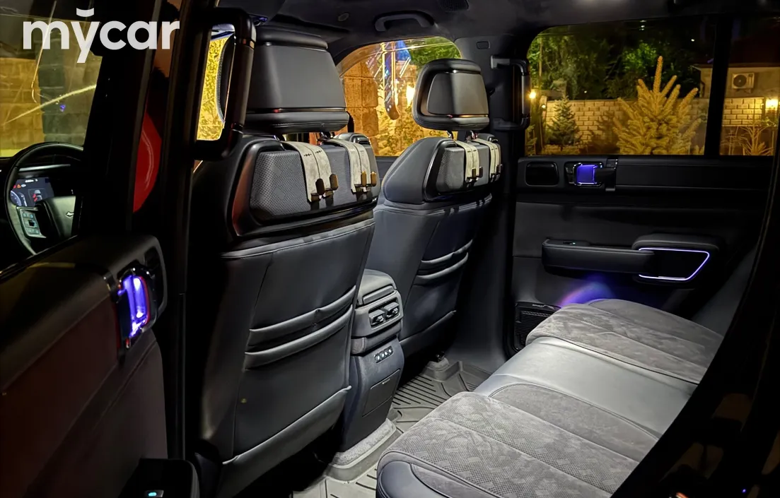 BYD FangChengBao Leopard 5 2024