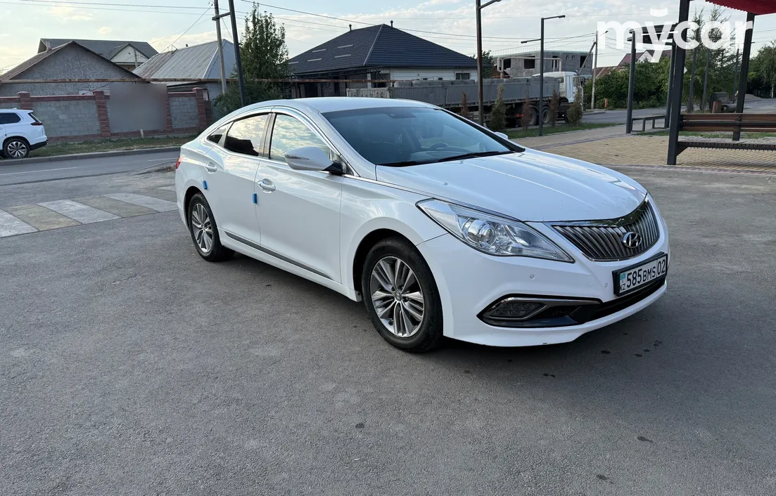 Hyundai Grandeur 2016
