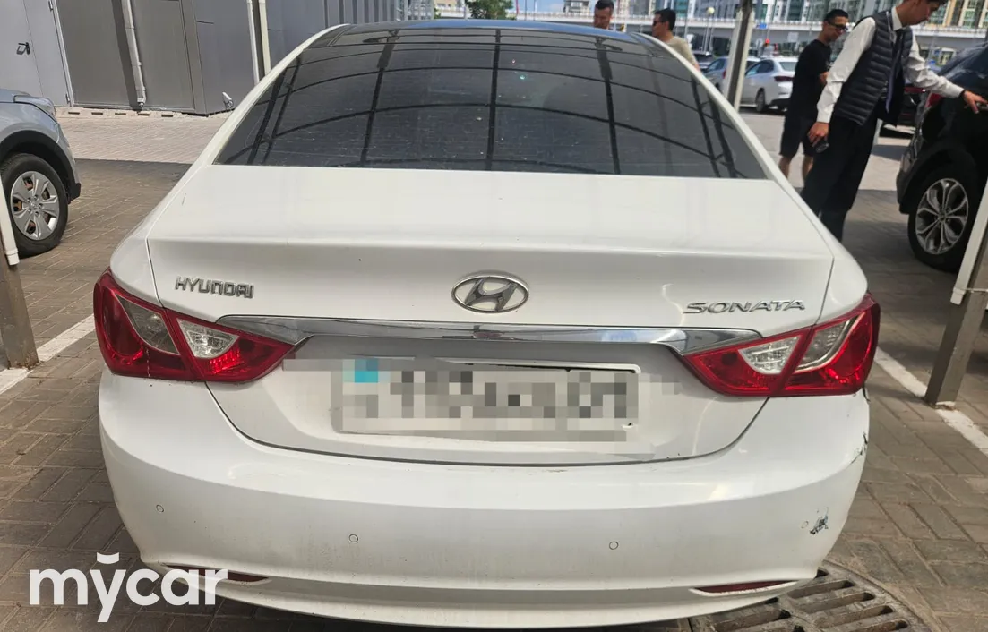 Hyundai Sonata 2012