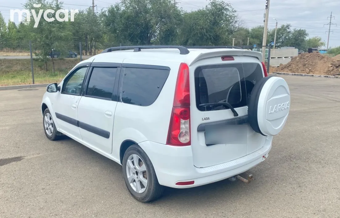 LADA Largus 2014