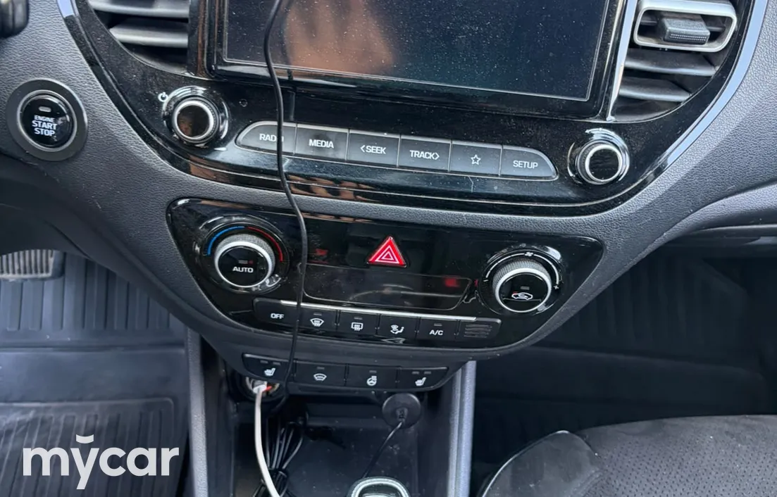 Hyundai Accent 2021