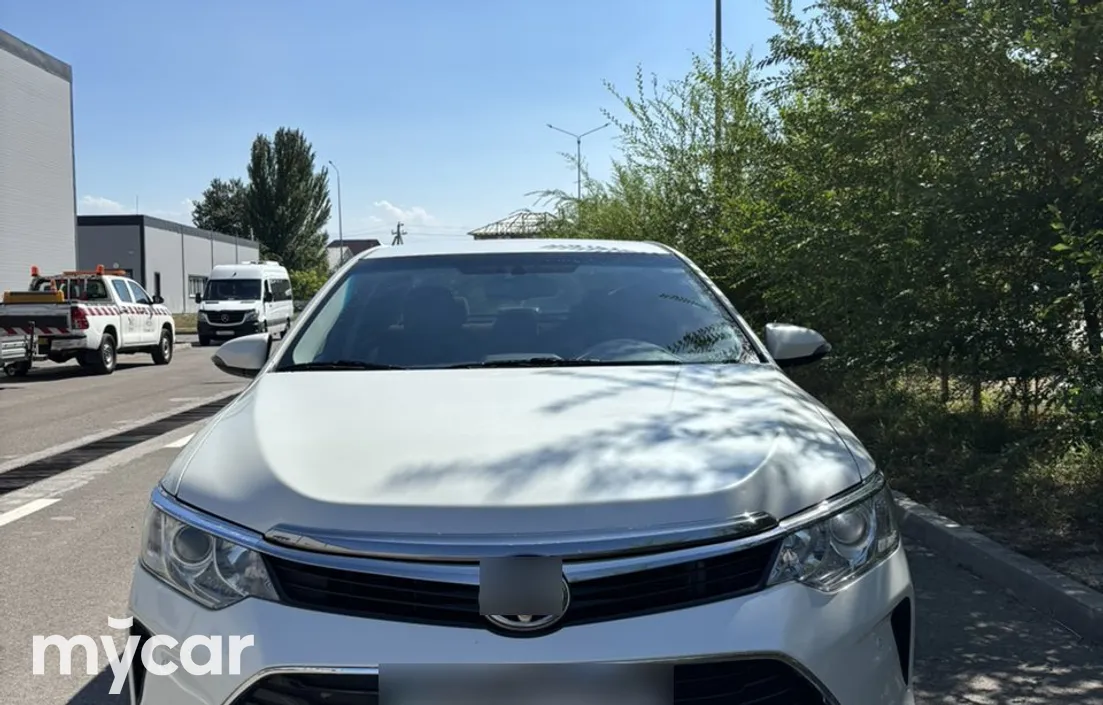 Toyota Camry 2016