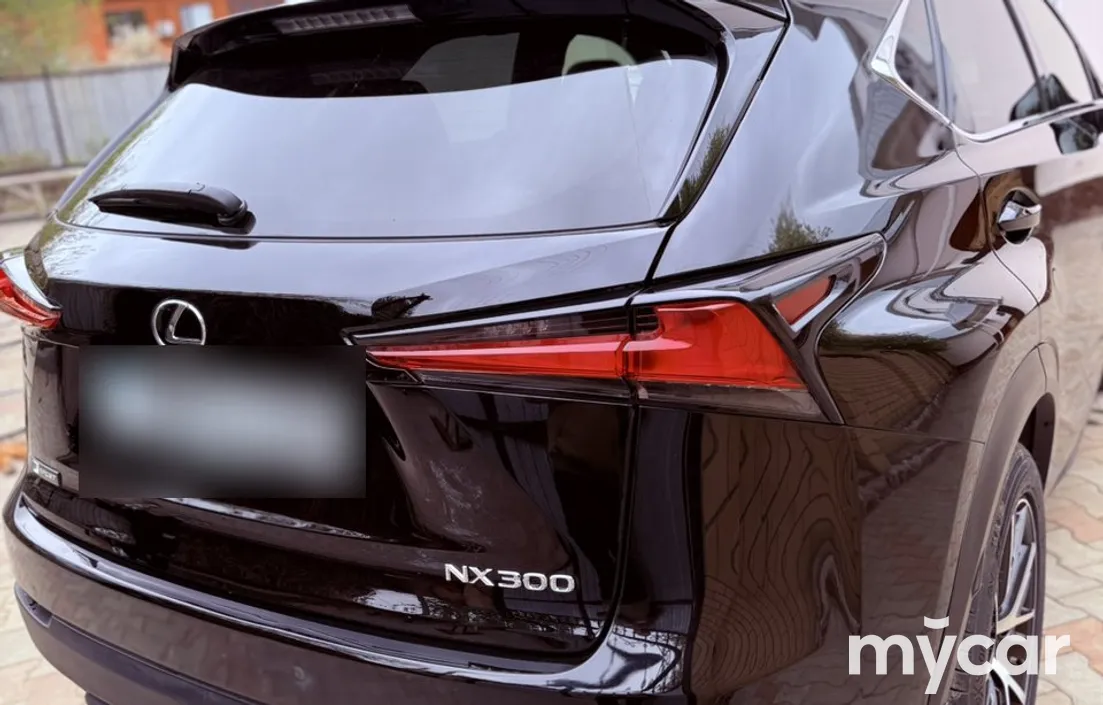 Lexus NX 2020