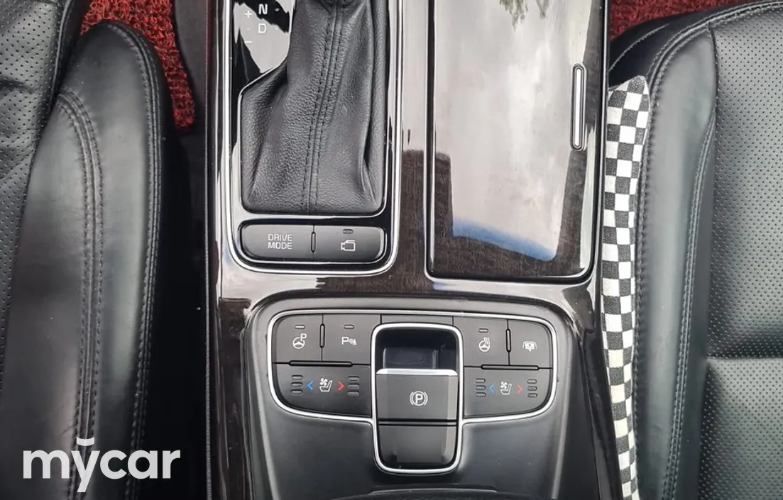 Kia K7 2013
