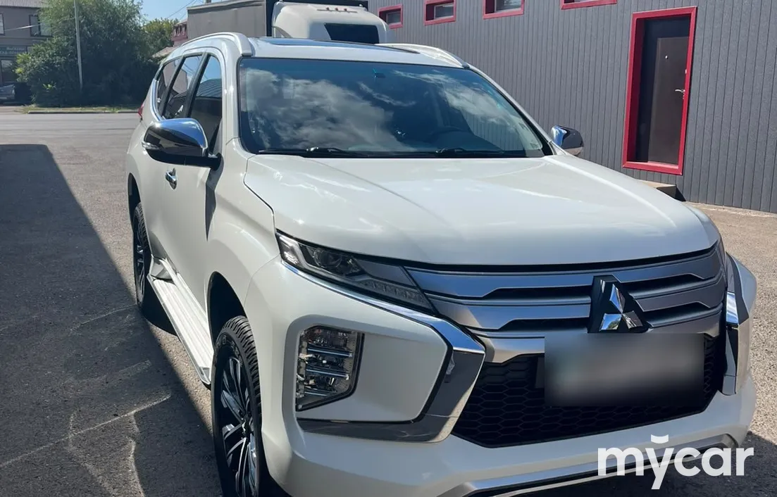 Mitsubishi Montero Sport 2023