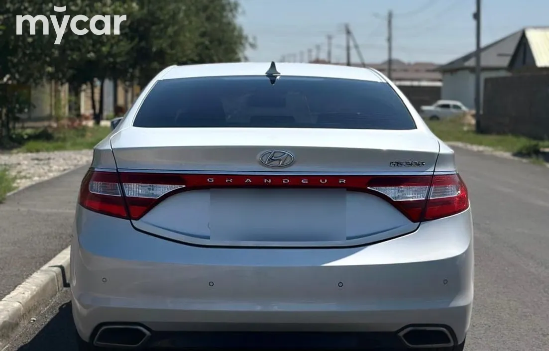 Hyundai Grandeur 2015