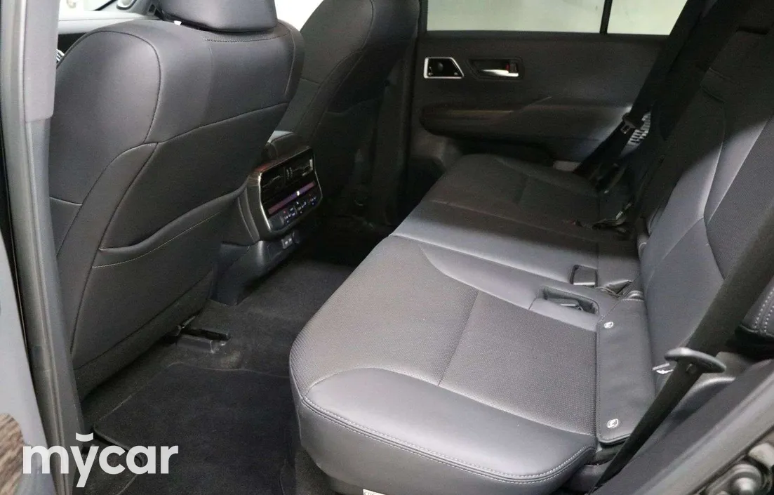 Toyota Land Cruiser 2024