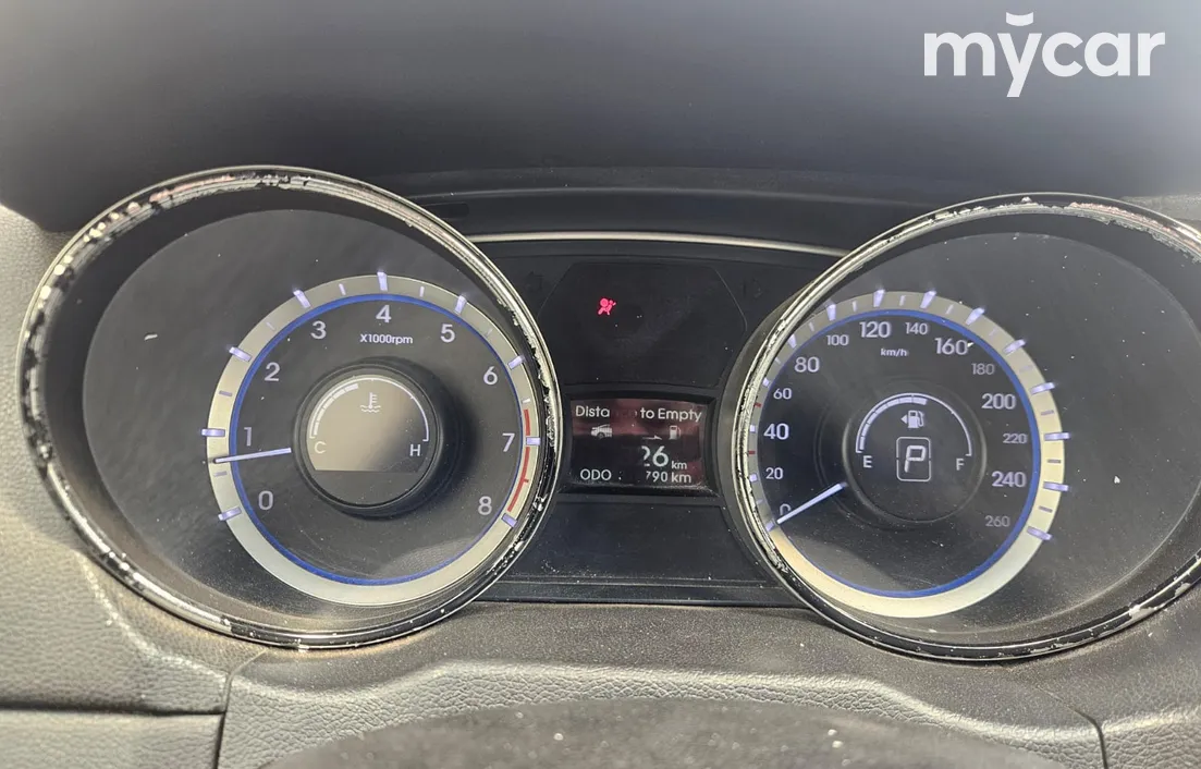 Hyundai Sonata 2012