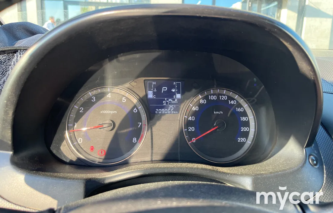 Hyundai Accent 2014