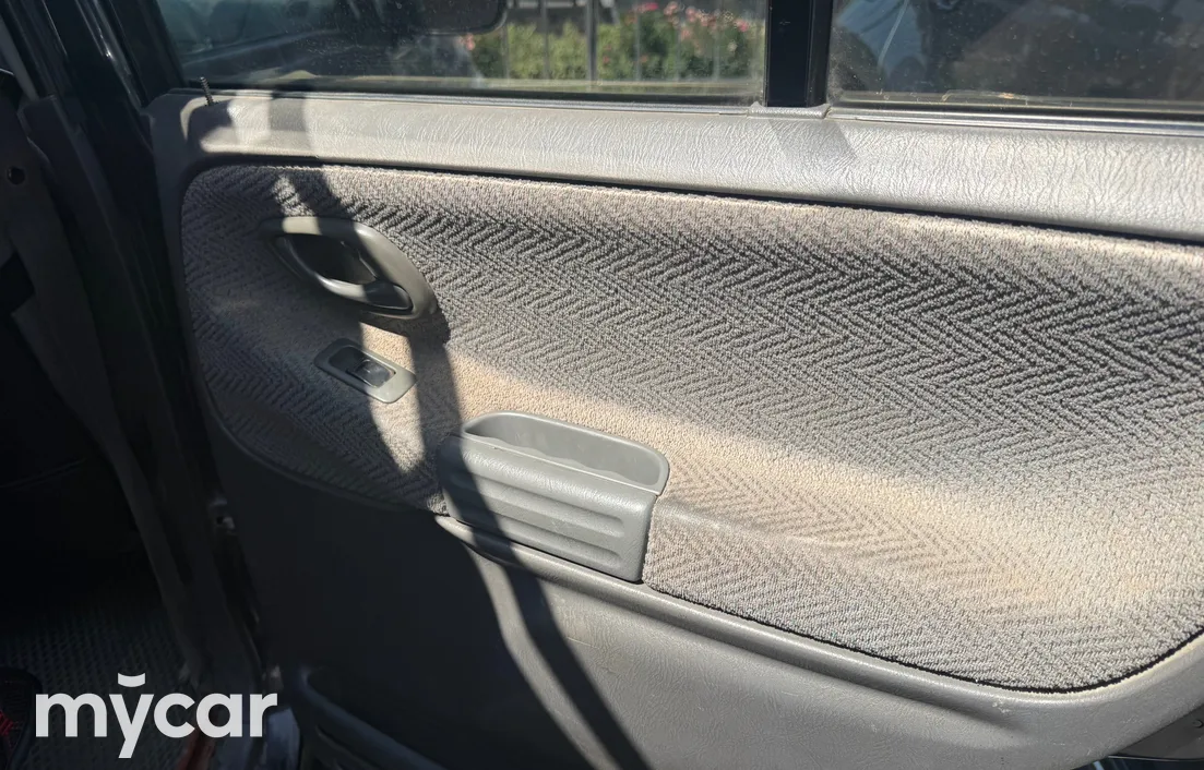 Suzuki Grand Vitara 2000