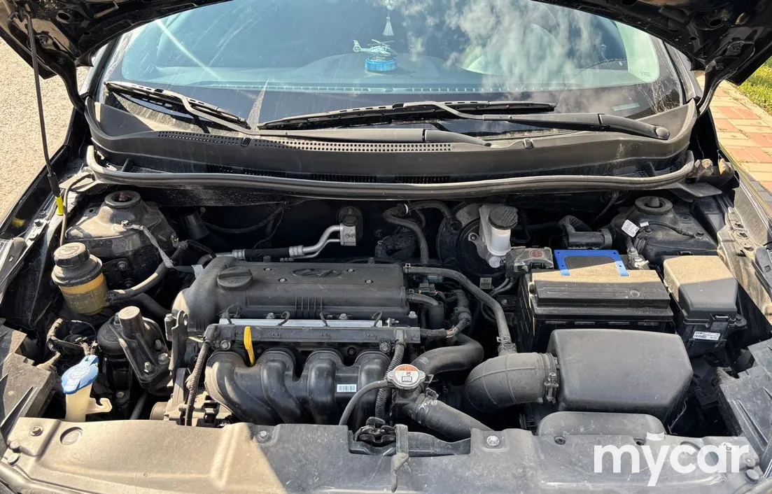 Hyundai Accent 2014