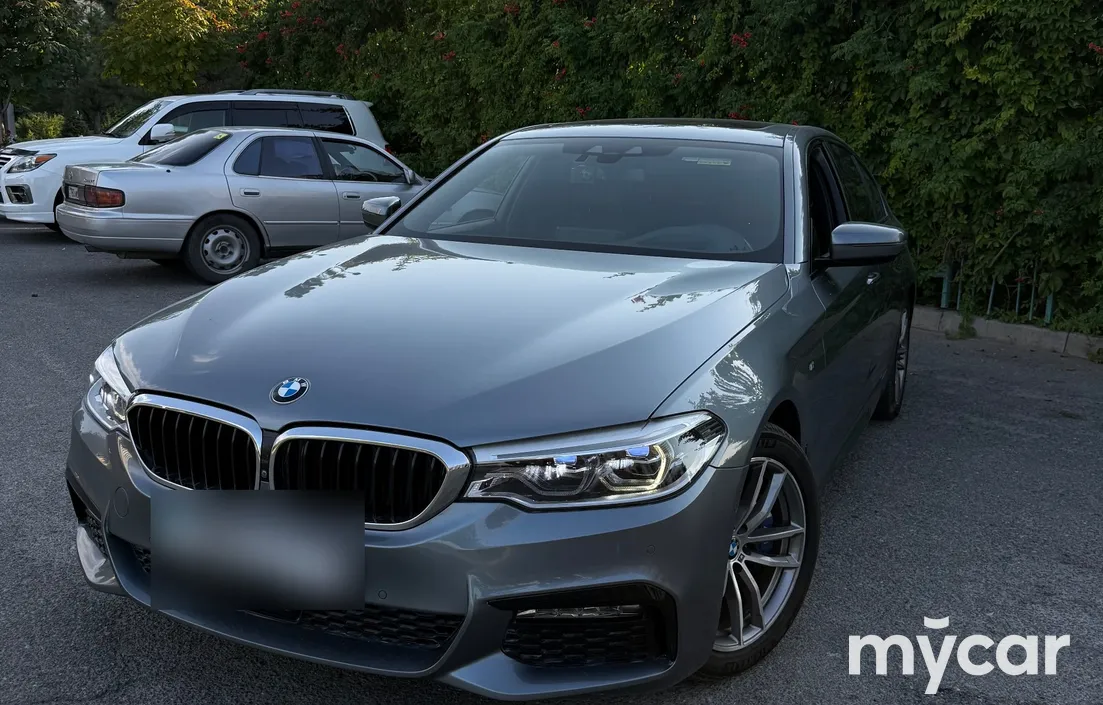BMW 5 серия 2017