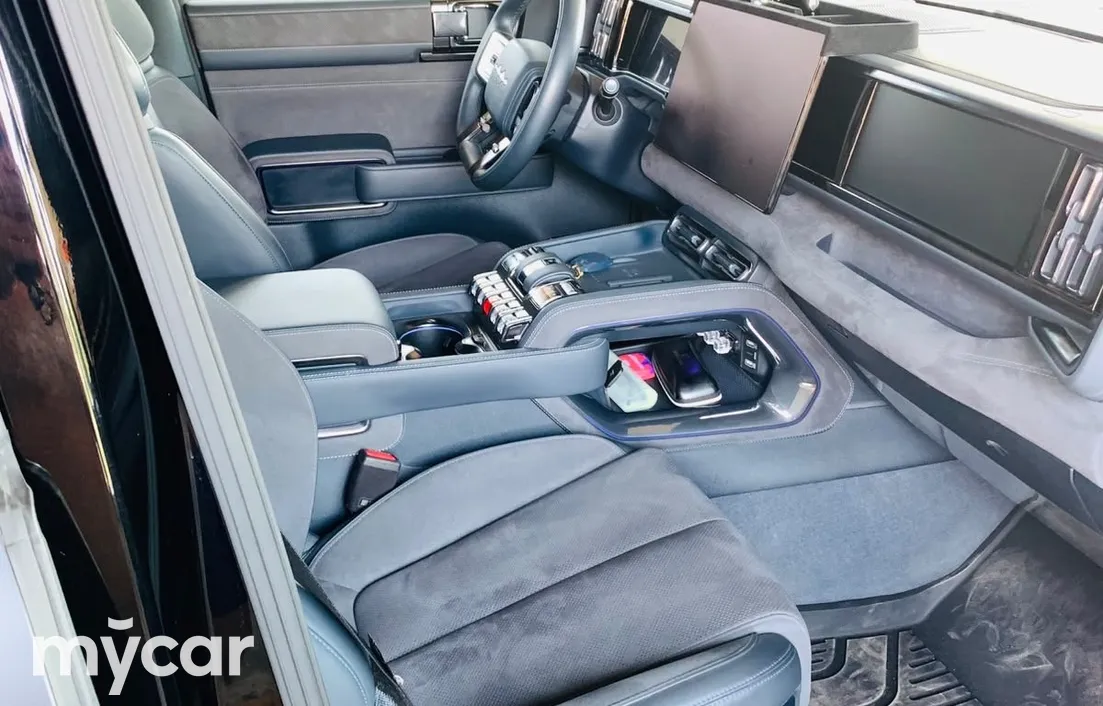 BYD FangChengBao Leopard 5 2024