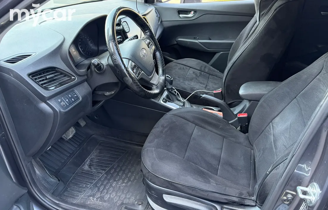 Hyundai Accent 2021