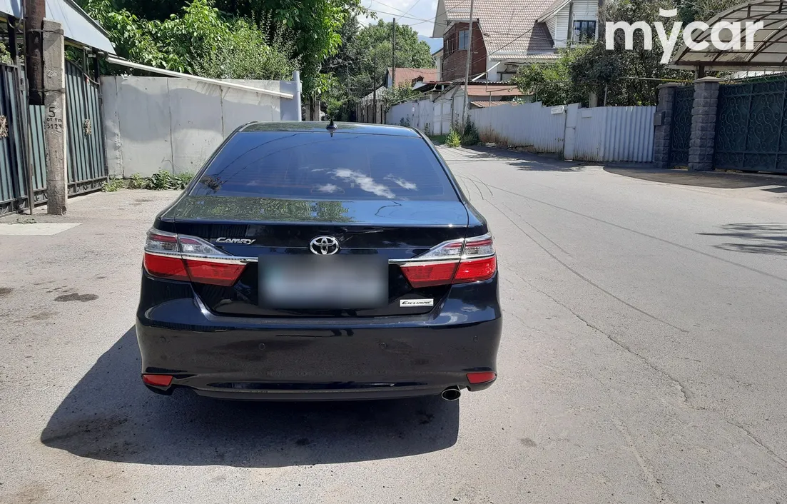 Toyota Camry 2017