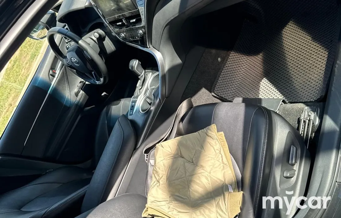 Toyota Camry 2023