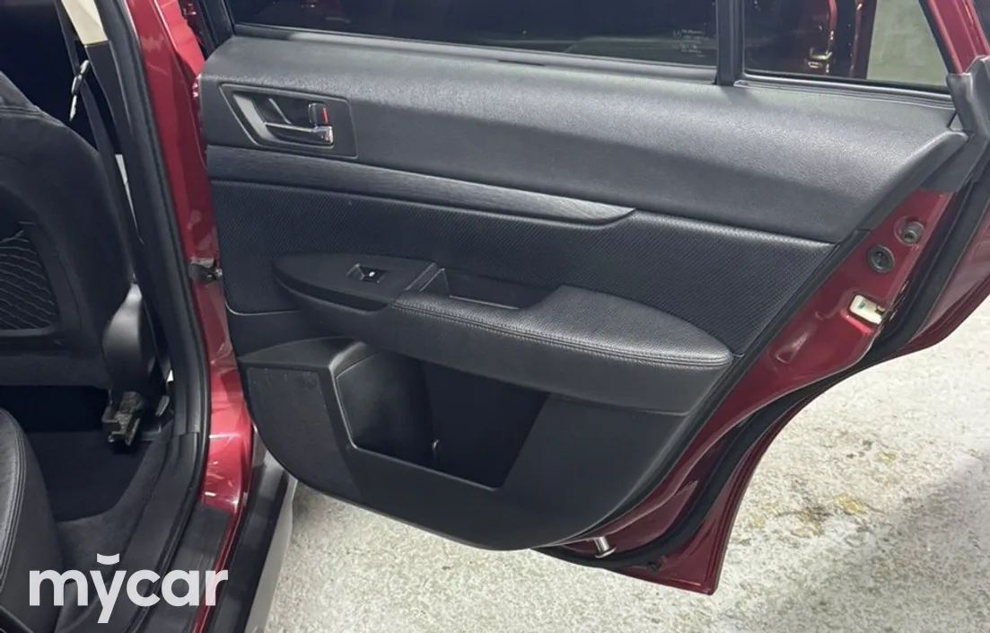 Subaru Outback 2014