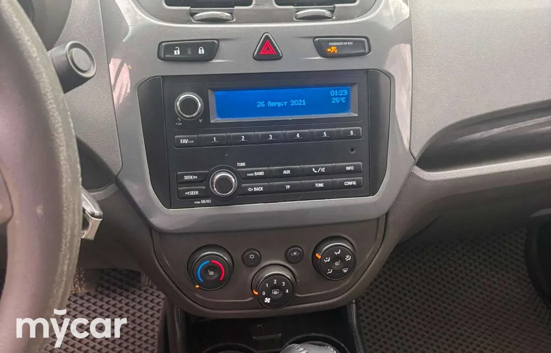 Chevrolet Cobalt 2021
