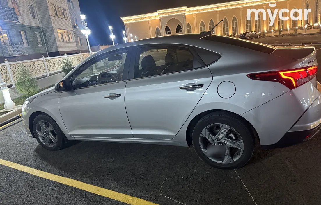 Hyundai Accent 2021