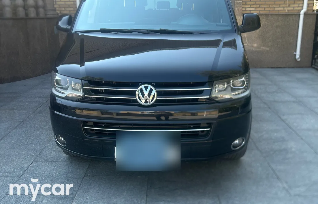 Volkswagen Multivan 2013