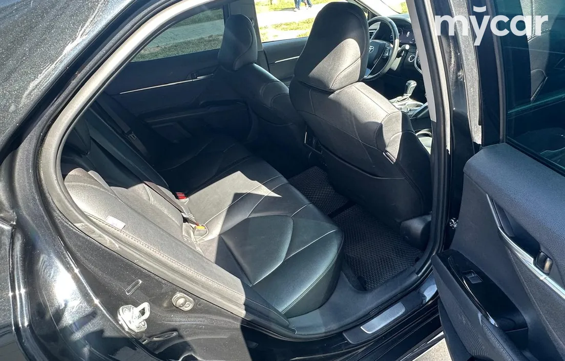 Toyota Camry 2023