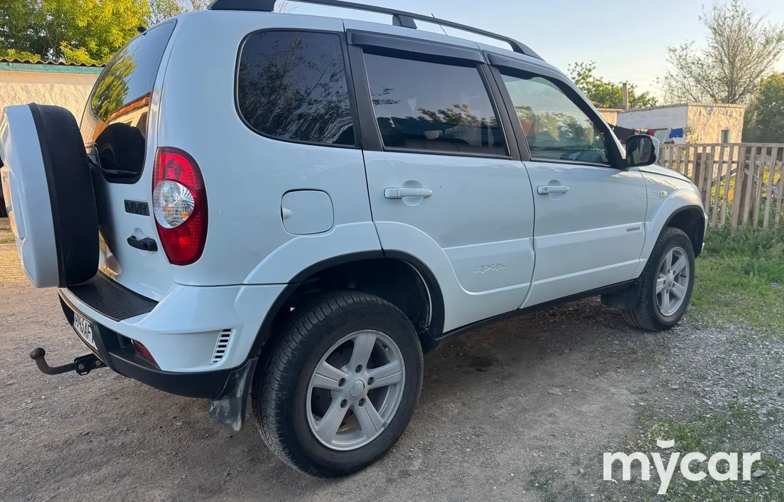 Chevrolet Niva 2014