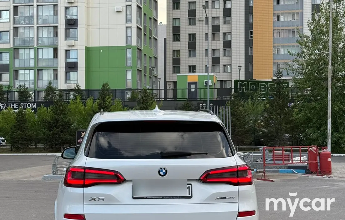 BMW X5 2019