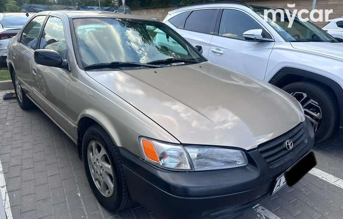 Toyota Camry 1998