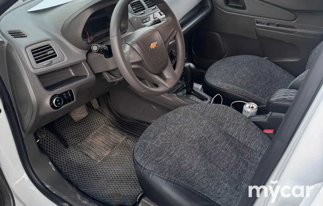 Chevrolet Cobalt 2023