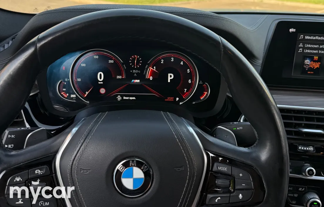 BMW 5 серия 2017