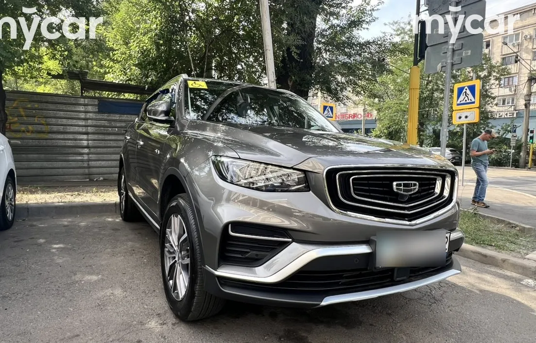 Geely Azkarra 2022